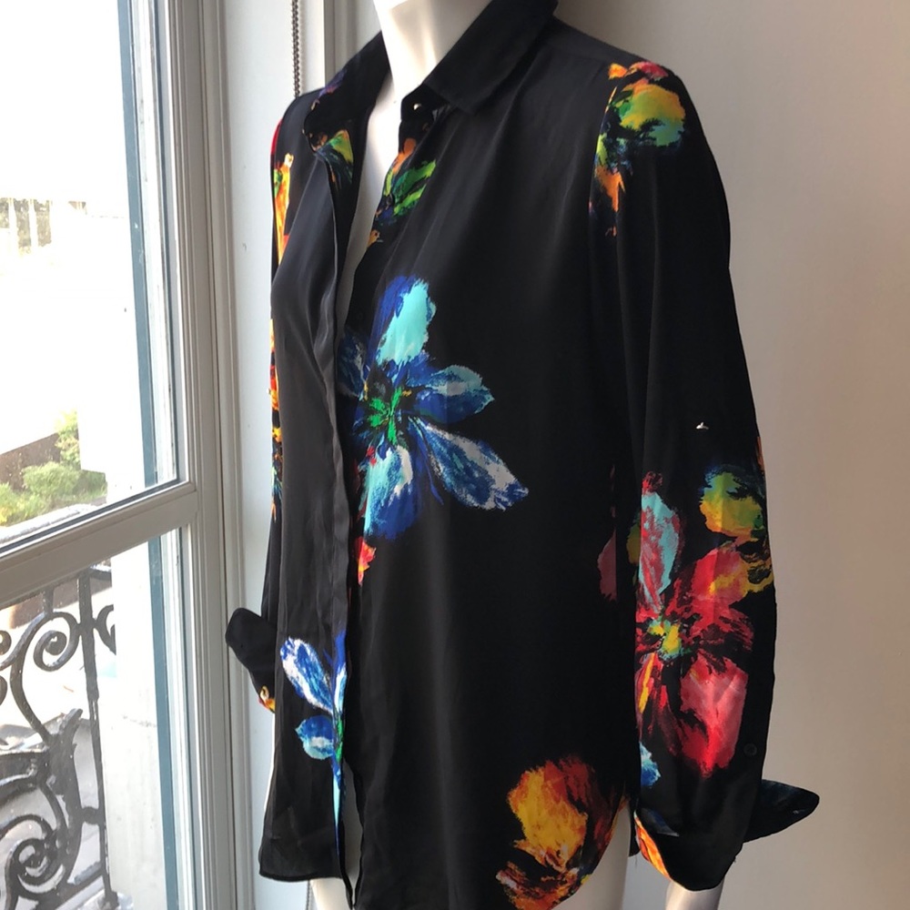 Multi wear style Floral blouse